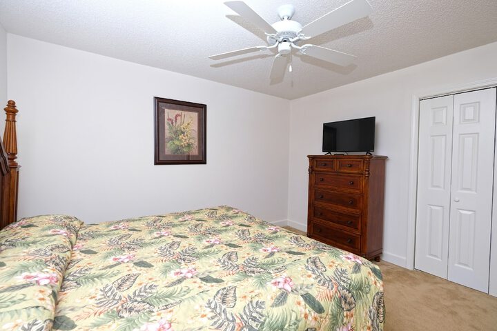 Room 70 of 115
