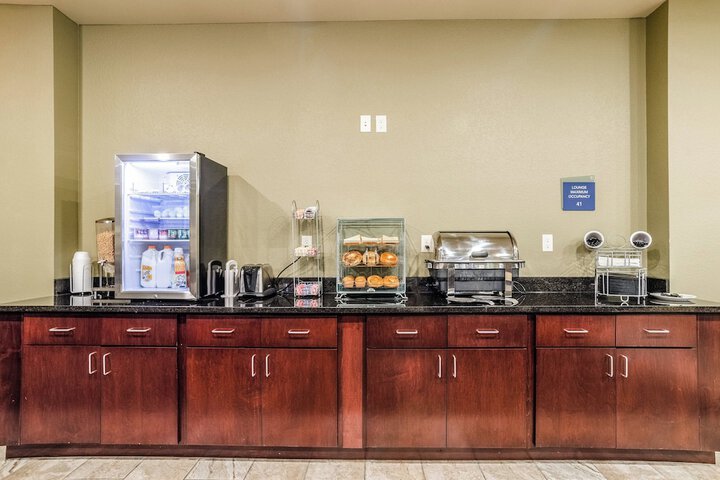 Cobblestone Hotel & Suites - Gering / Scottsbluff