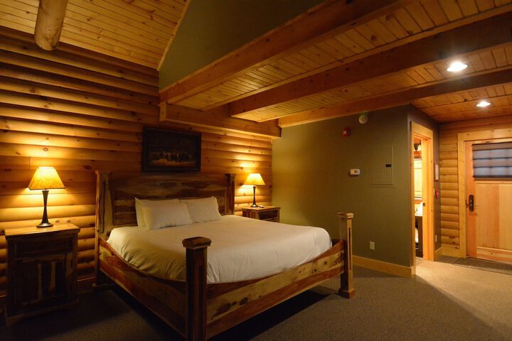 Room 92 of 122