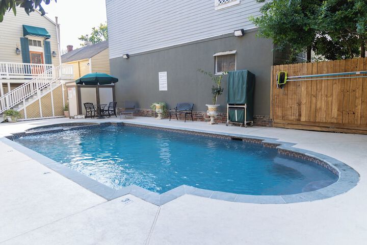 Pool 5 of 29