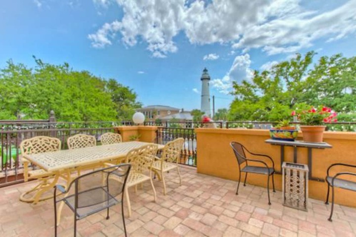 Terrace/Patio 62 of 70
