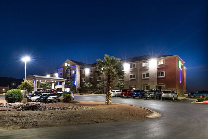 Hotel 8 of 59