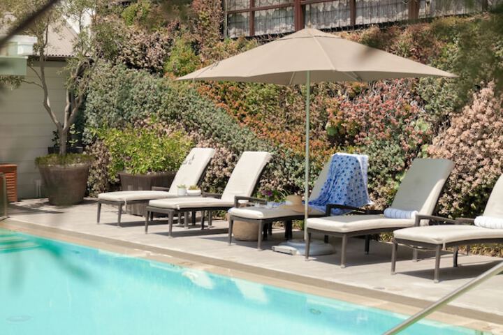 Pool 8 of 39