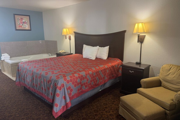 The Magnolia Hotel Searcy