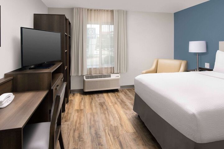 Room 21 of 25