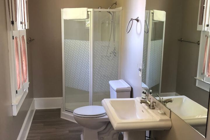 The Elizabethtown Inn
