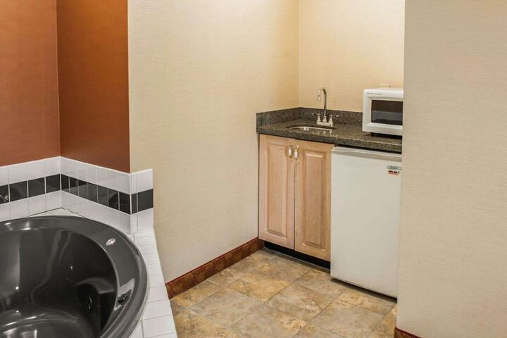 Quality Inn Franklin I-65