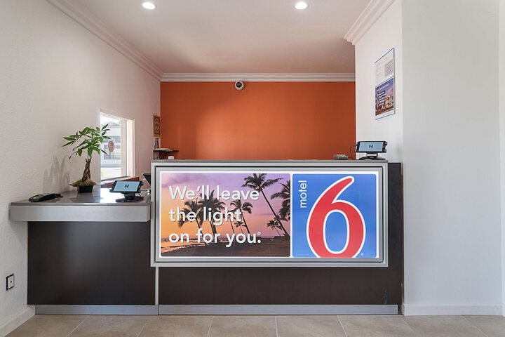 Hotel Interior 9 of 34