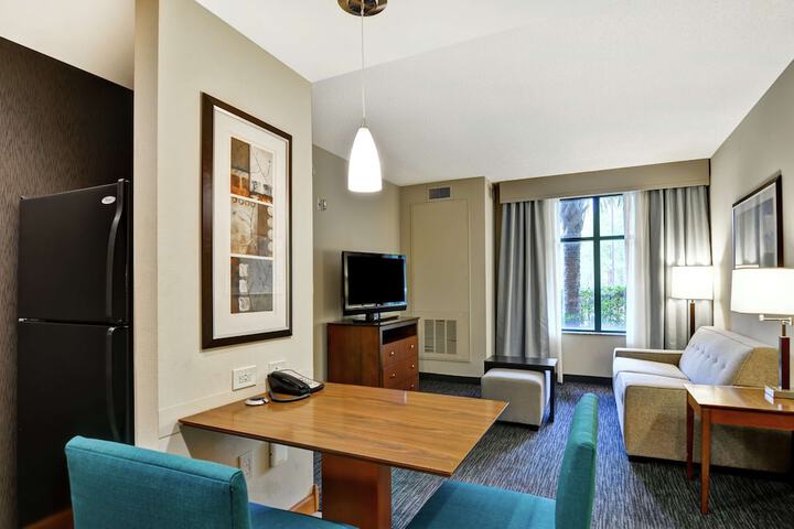 Room 31 of 49