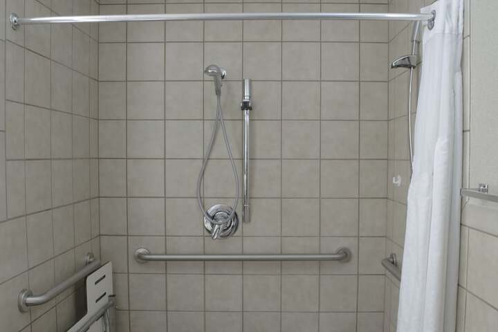 Room 42 of 89