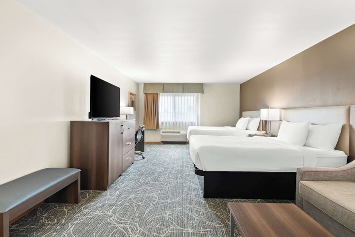 Room 41 of 54