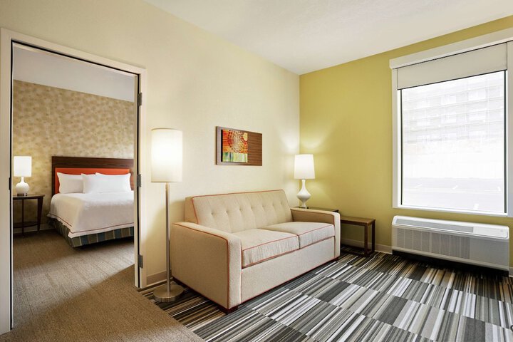 Room 20 of 34