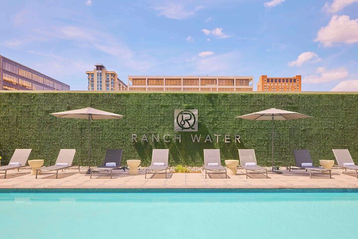 Hyatt Regency Houston / Galleria