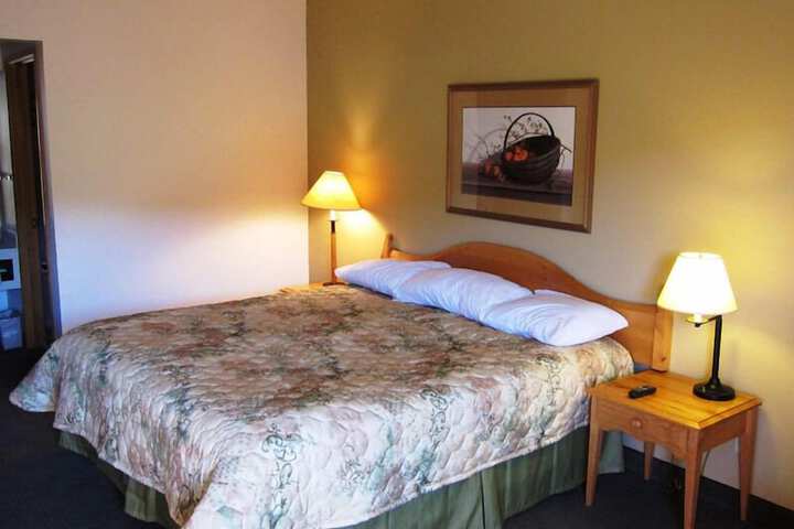 Room 21 of 48