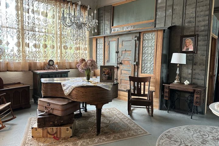 Room 45 of 49