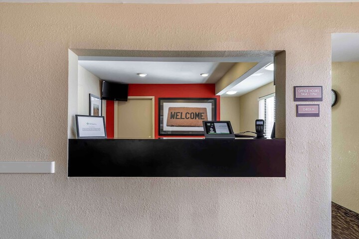 Hotel Interior 11 of 33