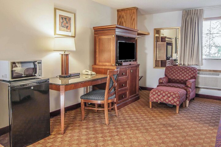 Room 16 of 58