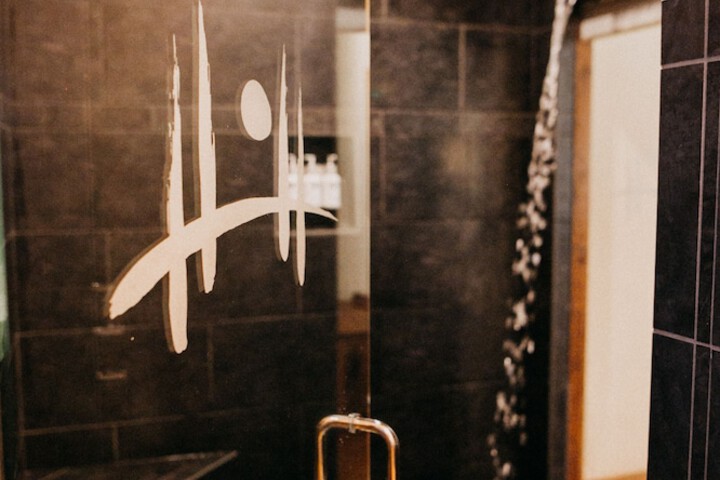 Room 59 of 98