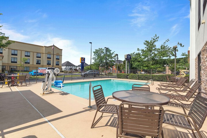 Pool 3 of 34