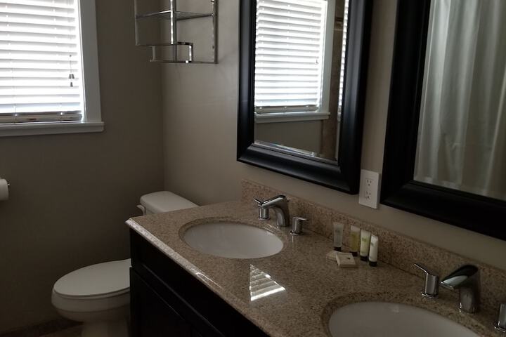 Room 145 of 245