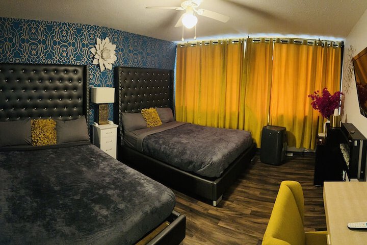 Room 75 of 77