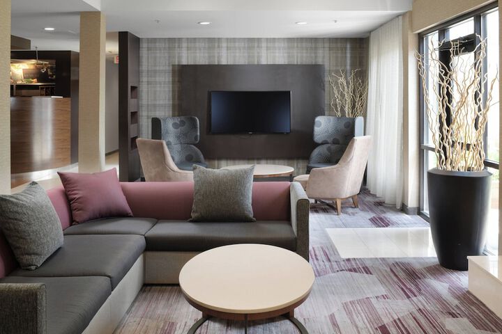 Hotel Interior 12 of 49