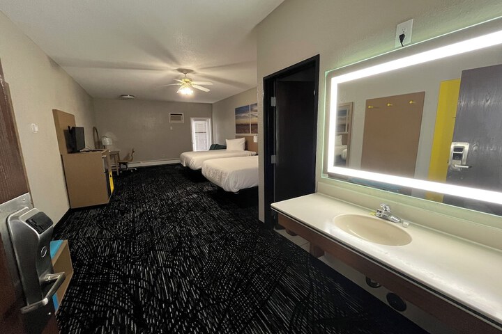 Days Inn by Wyndham Bad Axe