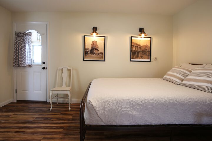 Room 6 of 21