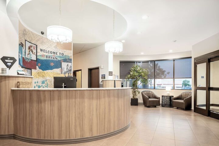 Best Western Premier Bryan College Station