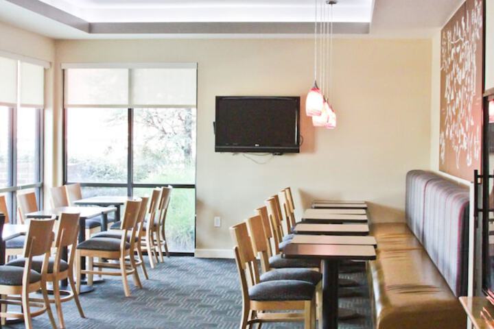 Towneplace Suites by Marriott Broken Arrow