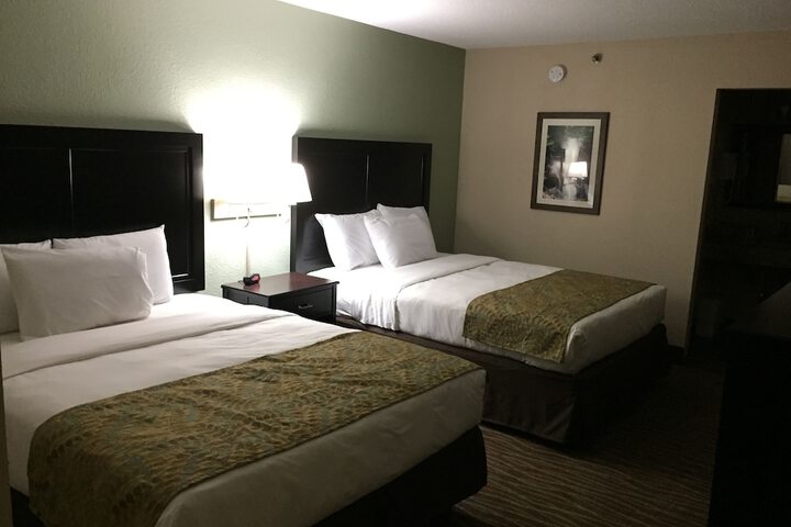 Room 25 of 52
