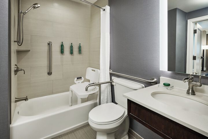 Hotel Alex Johnson Rapid City Curio Collection by Hilton