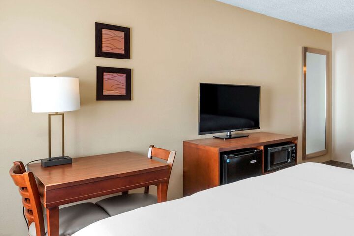 Room 17 of 47