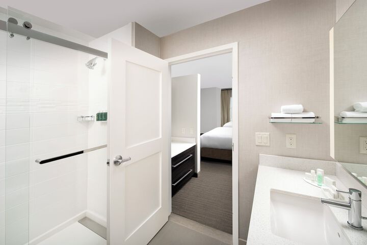 Room 31 of 39