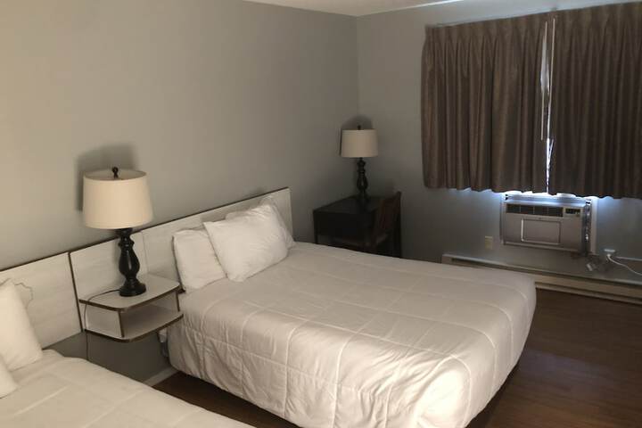 Room 18 of 42