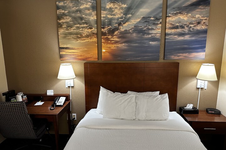 Room 28 of 56