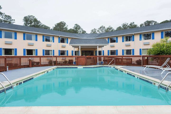 Days Inn by Wyndham Chincoteague Island