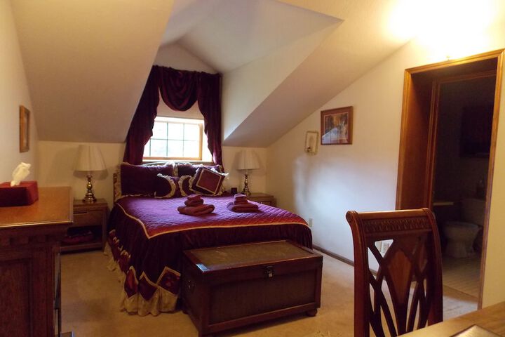 Room 35 of 68