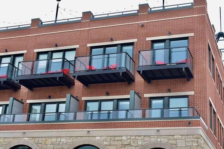 Hotel 6 of 59