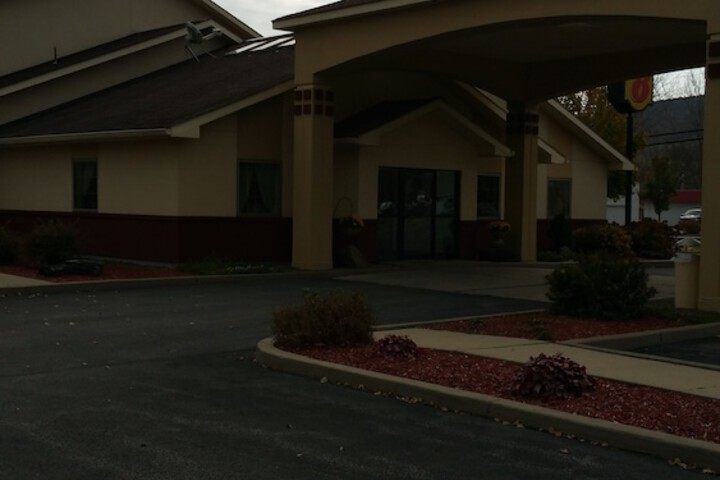 Hotel 3 of 29