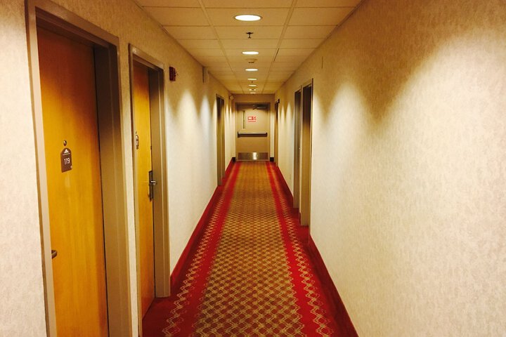 Ballroom/Hall 32 of 35