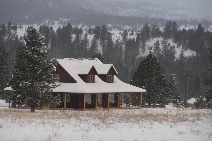 Tunk Valley Ranch House
