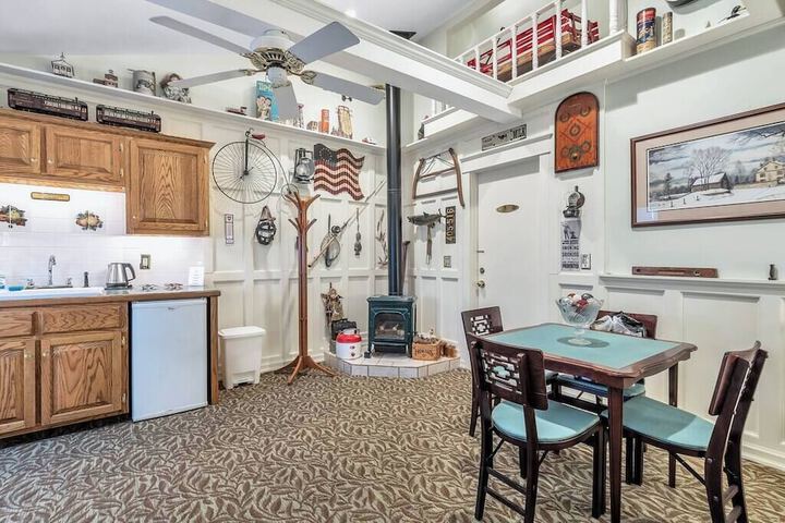 Red Barn Village Apartments