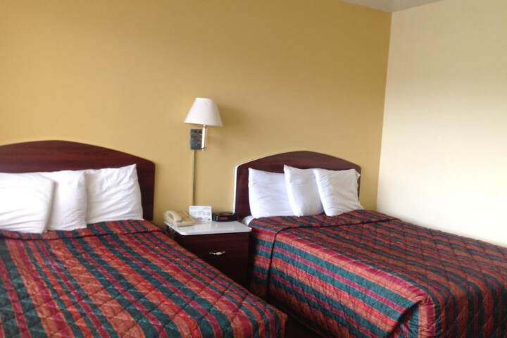 Room 14 of 26