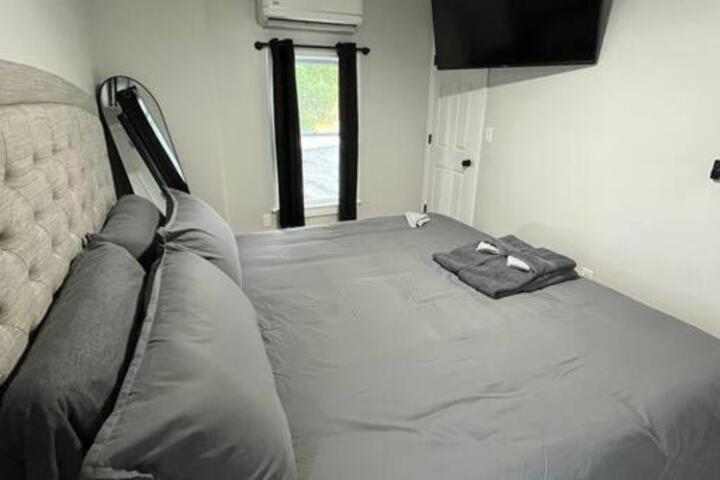 5 Bed 3 bath Apt Near Jiminy Peak Berkshires