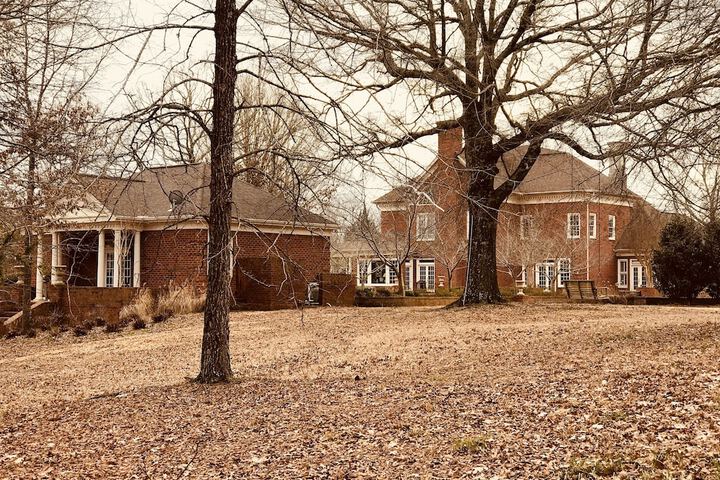 Property Grounds 50 of 58