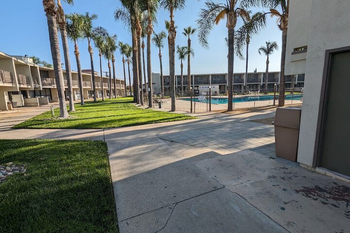 Hotel 4 of 49