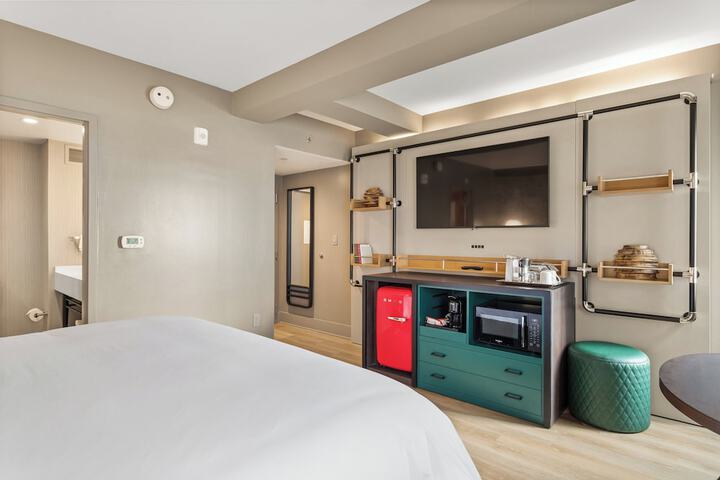 Hotel Indigo Baton Rouge Downtown by IHG