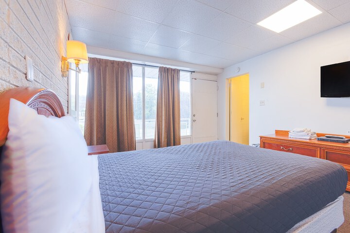 Room 46 of 78
