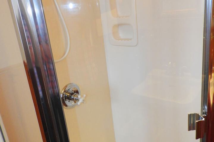 Room 32 of 101